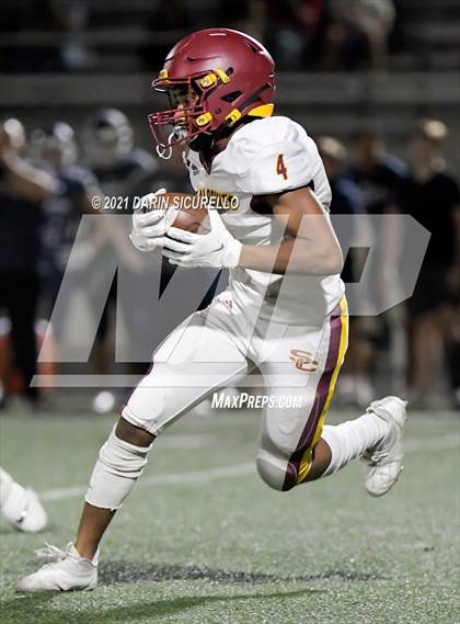 Thumbnail 2 in Salpointe Catholic vs Pinnacle photogallery.