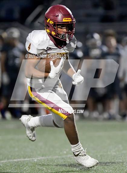 Thumbnail 3 in Salpointe Catholic vs Pinnacle photogallery.