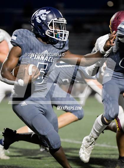 Thumbnail 2 in Salpointe Catholic vs Pinnacle photogallery.