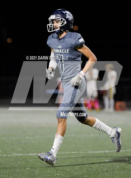 Thumbnail 3 in Salpointe Catholic vs Pinnacle photogallery.