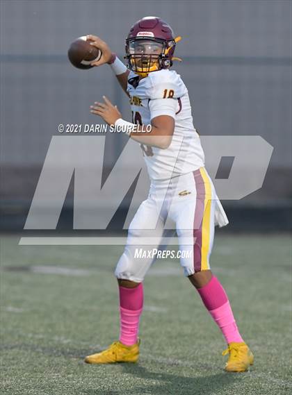 Thumbnail 2 in Salpointe Catholic vs Pinnacle photogallery.