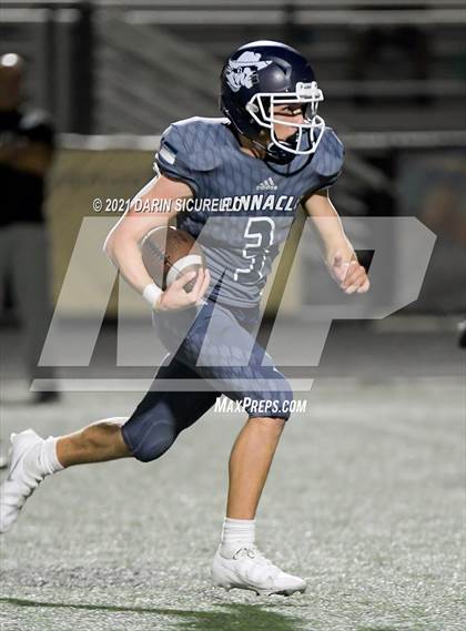Thumbnail 3 in Salpointe Catholic vs Pinnacle photogallery.
