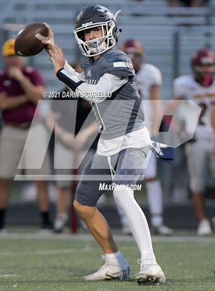 Thumbnail 1 in Salpointe Catholic vs Pinnacle photogallery.