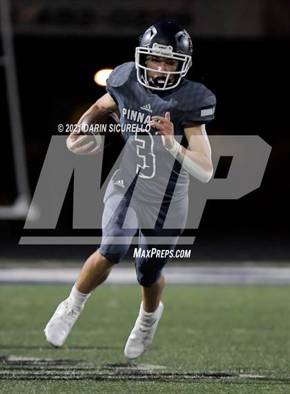 Thumbnail 3 in Salpointe Catholic vs Pinnacle photogallery.