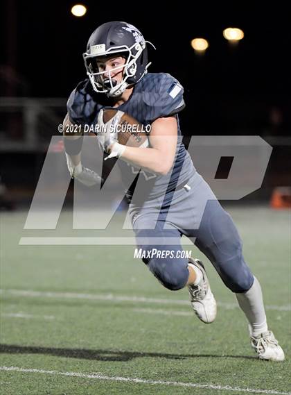 Thumbnail 3 in Salpointe Catholic vs Pinnacle photogallery.