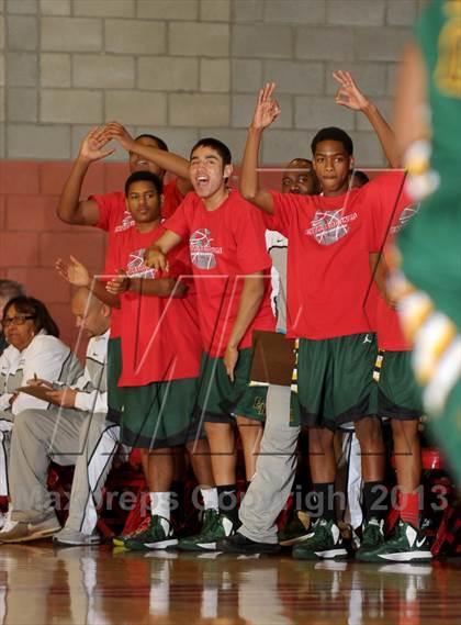 Thumbnail 1 in Eisenhower @ Mater Dei (Nike Extravaganza) photogallery.