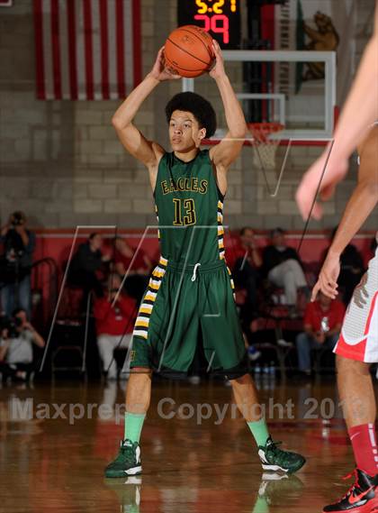 Thumbnail 1 in Eisenhower @ Mater Dei (Nike Extravaganza) photogallery.