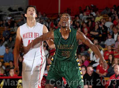 Thumbnail 1 in Eisenhower @ Mater Dei (Nike Extravaganza) photogallery.