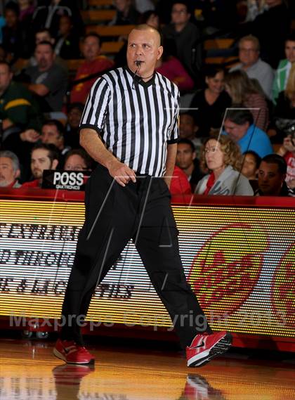 Thumbnail 1 in Eisenhower @ Mater Dei (Nike Extravaganza) photogallery.