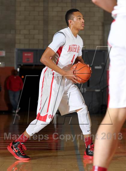 Thumbnail 2 in Eisenhower @ Mater Dei (Nike Extravaganza) photogallery.