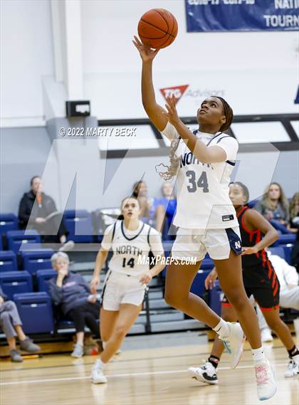 Thumbnail 1 in Jefferson City vs Blue Valley North (Sophie Cunningham Classic) photogallery.