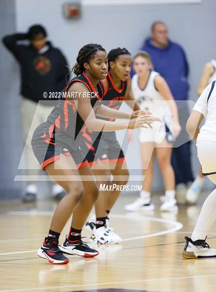 Thumbnail 1 in Jefferson City vs Blue Valley North (Sophie Cunningham Classic) photogallery.