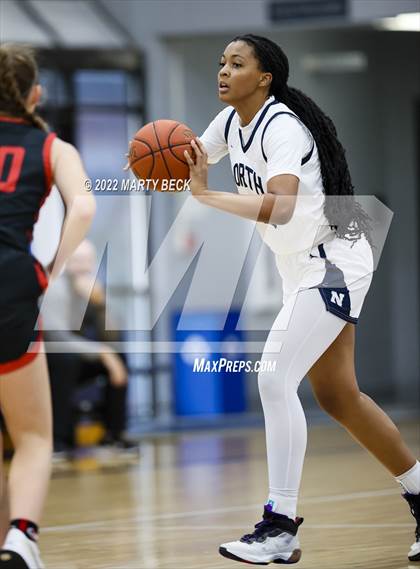 Thumbnail 3 in Jefferson City vs Blue Valley North (Sophie Cunningham Classic) photogallery.
