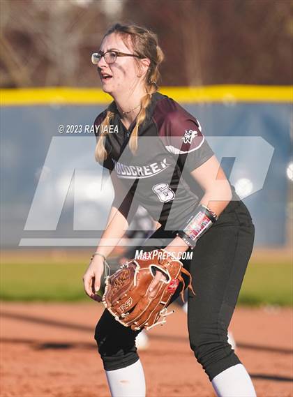 Thumbnail 1 in Inderkum @ Woodcreek photogallery.