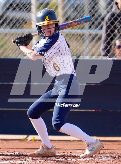 Thumbnail 1 in Inderkum @ Woodcreek photogallery.