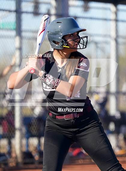 Thumbnail 3 in Inderkum @ Woodcreek photogallery.