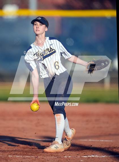 Thumbnail 1 in Inderkum @ Woodcreek photogallery.