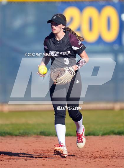 Thumbnail 2 in Inderkum @ Woodcreek photogallery.