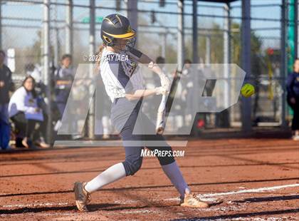Thumbnail 1 in Inderkum @ Woodcreek photogallery.