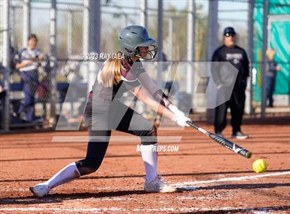 Thumbnail 2 in Inderkum @ Woodcreek photogallery.