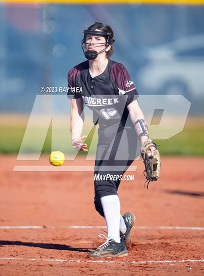 Thumbnail 3 in Inderkum @ Woodcreek photogallery.