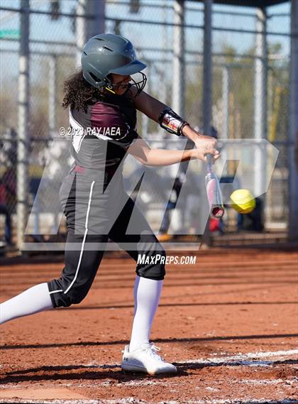 Thumbnail 2 in Inderkum @ Woodcreek photogallery.