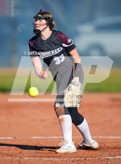 Thumbnail 3 in Inderkum @ Woodcreek photogallery.