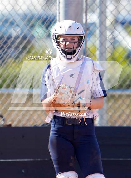 Thumbnail 2 in Inderkum @ Woodcreek photogallery.