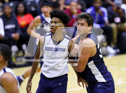 Thumbnail 3 in Sierra Canyon vs. Rolling Hills Prep (RHP Fall Classic) photogallery.