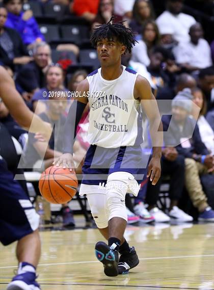 Thumbnail 1 in Sierra Canyon vs. Rolling Hills Prep (RHP Fall Classic) photogallery.