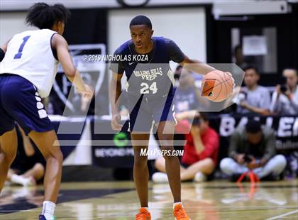 Thumbnail 3 in Sierra Canyon vs. Rolling Hills Prep (RHP Fall Classic) photogallery.