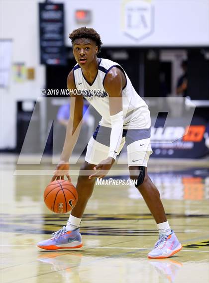 Thumbnail 3 in Sierra Canyon vs. Rolling Hills Prep (RHP Fall Classic) photogallery.