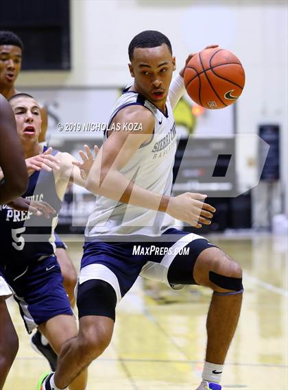 Thumbnail 1 in Sierra Canyon vs. Rolling Hills Prep (RHP Fall Classic) photogallery.