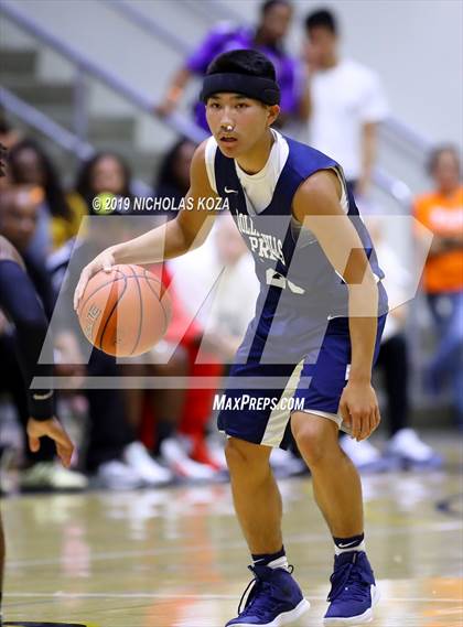 Thumbnail 2 in Sierra Canyon vs. Rolling Hills Prep (RHP Fall Classic) photogallery.