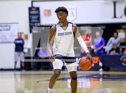 Thumbnail 2 in Sierra Canyon vs. Rolling Hills Prep (RHP Fall Classic) photogallery.