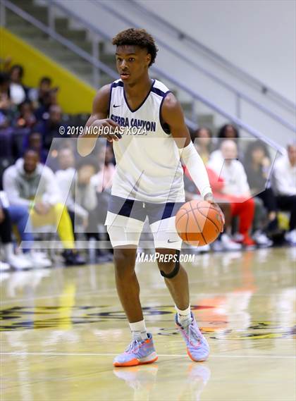 Thumbnail 1 in Sierra Canyon vs. Rolling Hills Prep (RHP Fall Classic) photogallery.