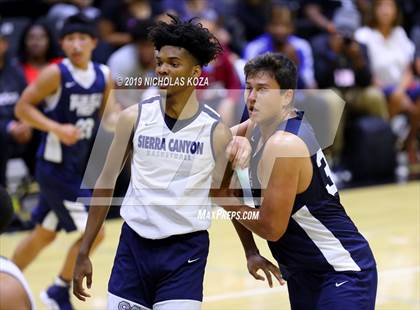 Thumbnail 2 in Sierra Canyon vs. Rolling Hills Prep (RHP Fall Classic) photogallery.