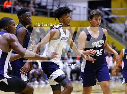 Thumbnail 3 in Sierra Canyon vs. Rolling Hills Prep (RHP Fall Classic) photogallery.