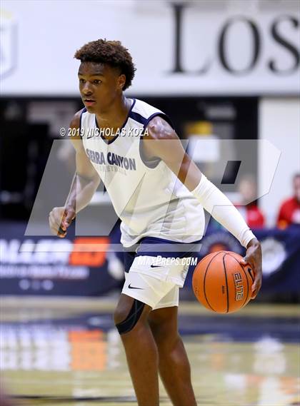 Thumbnail 2 in Sierra Canyon vs. Rolling Hills Prep (RHP Fall Classic) photogallery.