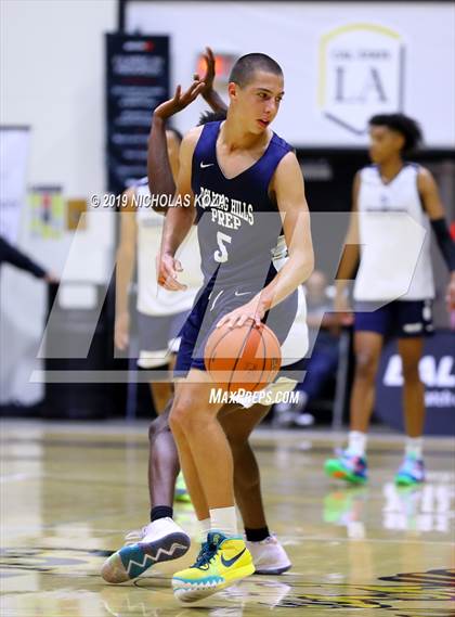 Thumbnail 3 in Sierra Canyon vs. Rolling Hills Prep (RHP Fall Classic) photogallery.