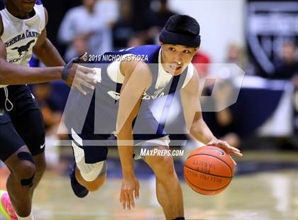 Thumbnail 3 in Sierra Canyon vs. Rolling Hills Prep (RHP Fall Classic) photogallery.