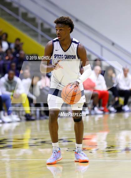 Thumbnail 2 in Sierra Canyon vs. Rolling Hills Prep (RHP Fall Classic) photogallery.