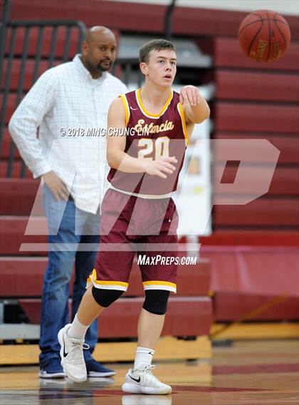 Thumbnail 1 in Santa Ana Valley vs. Estancia (Estancia Coast Classic) photogallery.