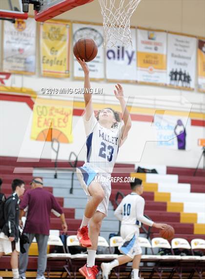 Thumbnail 3 in Santa Ana Valley vs. Estancia (Estancia Coast Classic) photogallery.