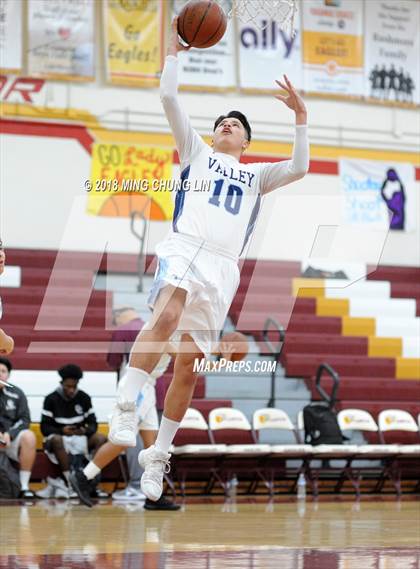 Thumbnail 1 in Santa Ana Valley vs. Estancia (Estancia Coast Classic) photogallery.