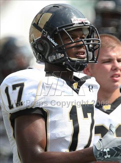 Thumbnail 3 in Middletown vs. Warren Central (Kirk Herbstreit Varsity Football Series) photogallery.