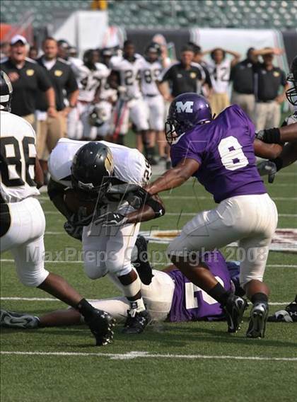 Thumbnail 3 in Middletown vs. Warren Central (Kirk Herbstreit Varsity Football Series) photogallery.