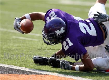 Thumbnail 3 in Middletown vs. Warren Central (Kirk Herbstreit Varsity Football Series) photogallery.