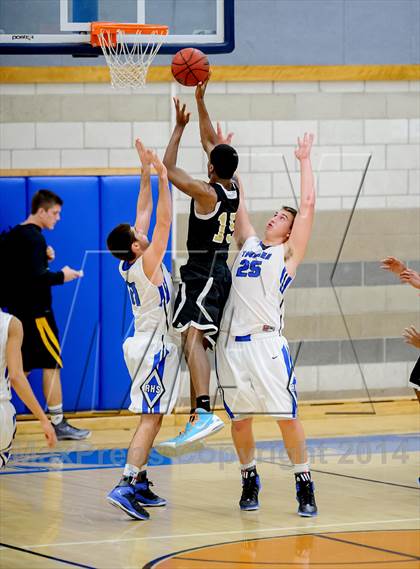 Thumbnail 2 in Lathrop vs Rocklin (Rocklin Holiday Classic) photogallery.