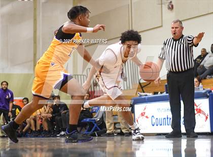 Thumbnail 1 in Brother Martin vs Edna Karr (Country Day Classic) photogallery.